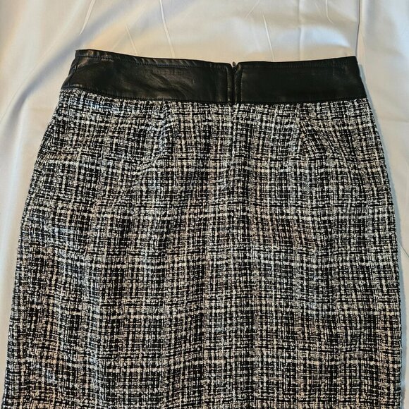 Outback Red Mini Skirt Black & White Size 4 Tweed Knit‎ Faux Leather Waist Trim - Picture 5 of 11
